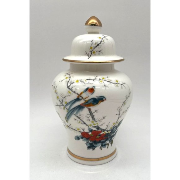 Vtg. Jay China Ginger Jar Birds and Floral Made in Japan - Picture 1 of 4